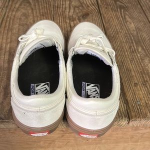 Vans Gilbert Crockett Pro model